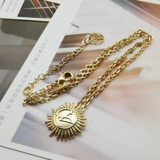 New Arrival LV Necklaces 068