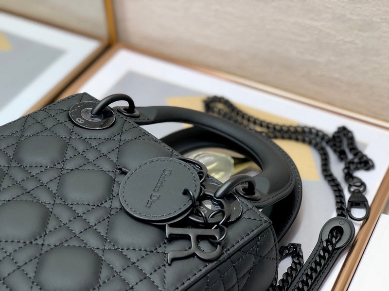 OZ - Dir Bags - 722