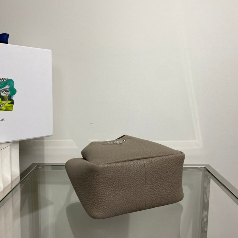 Oz - Fei Bags - 160