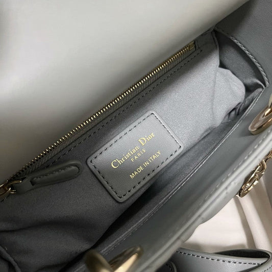 OZ - Dir Bags - 1094