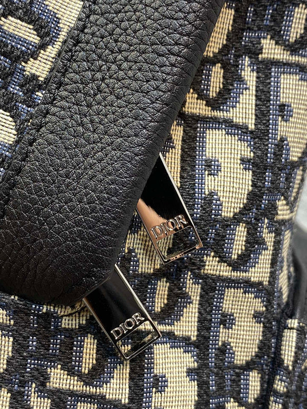 OZ - Dir Bags - 710