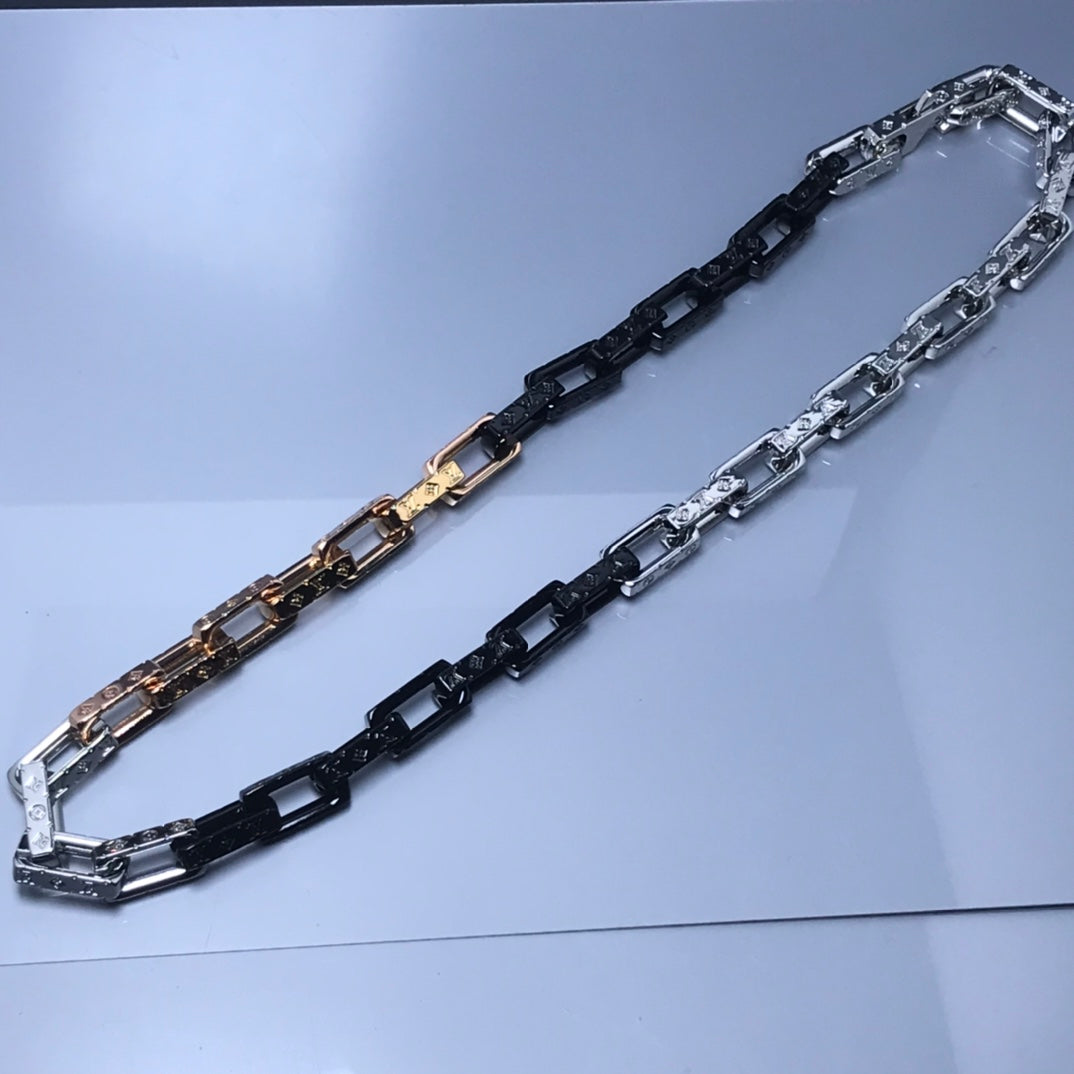 New Arrival LV Necklaces 018