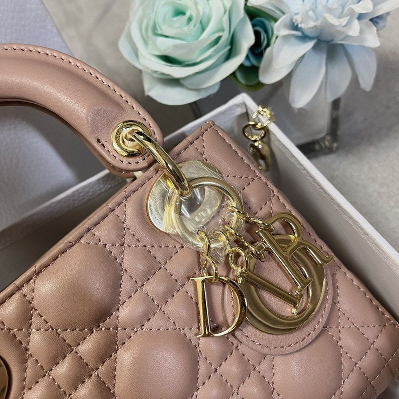 OZ - Dir Bags - 825