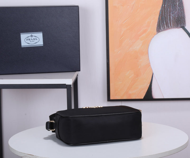 Oz - Fei Bags - 528