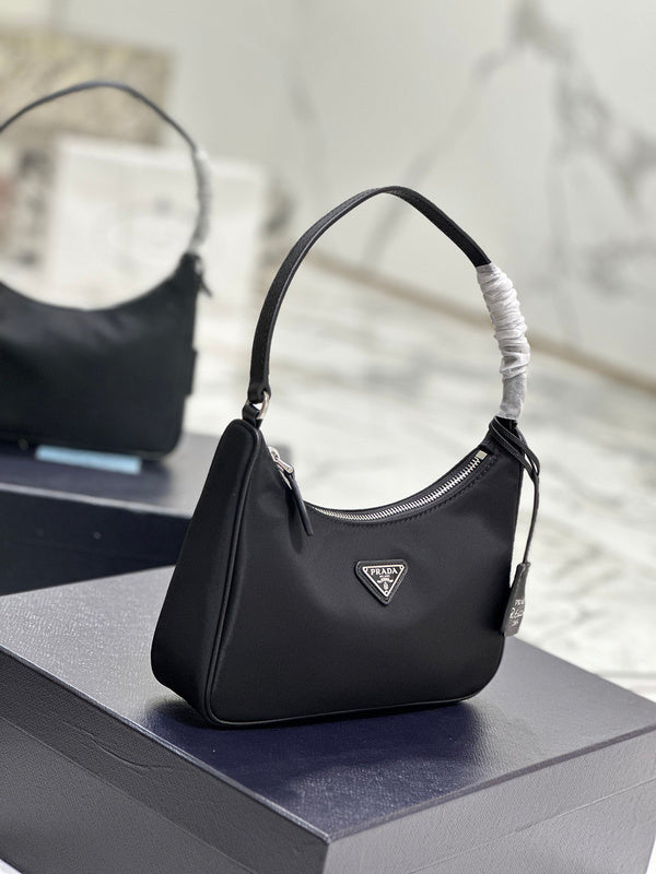 Oz - Fei Bags - 710