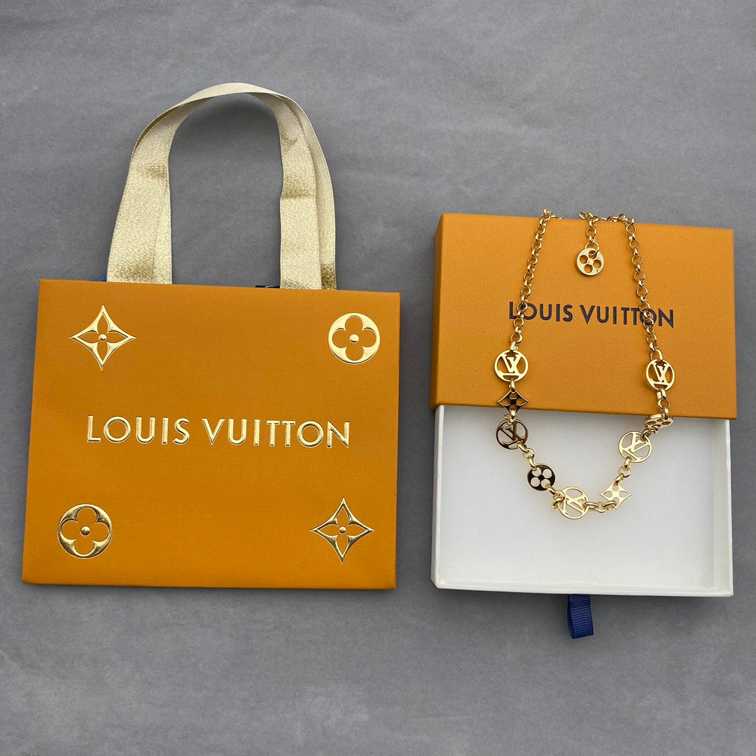 Combo New Arrival LV Necklaces 113