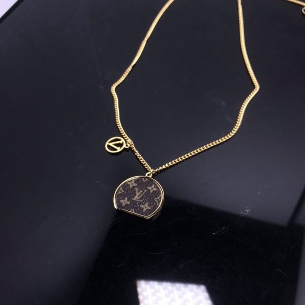 New Arrival LV Necklaces 087