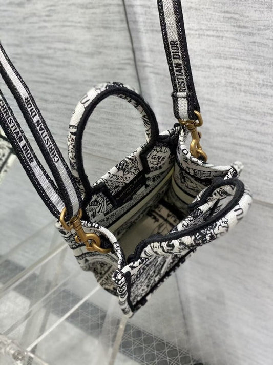 OZ - Dir Bags - 1056