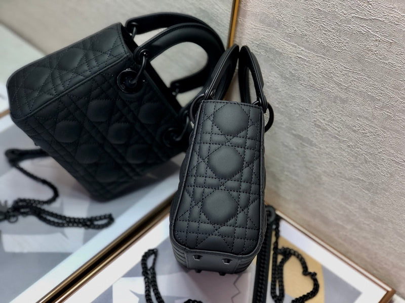 OZ - Dir Bags - 722