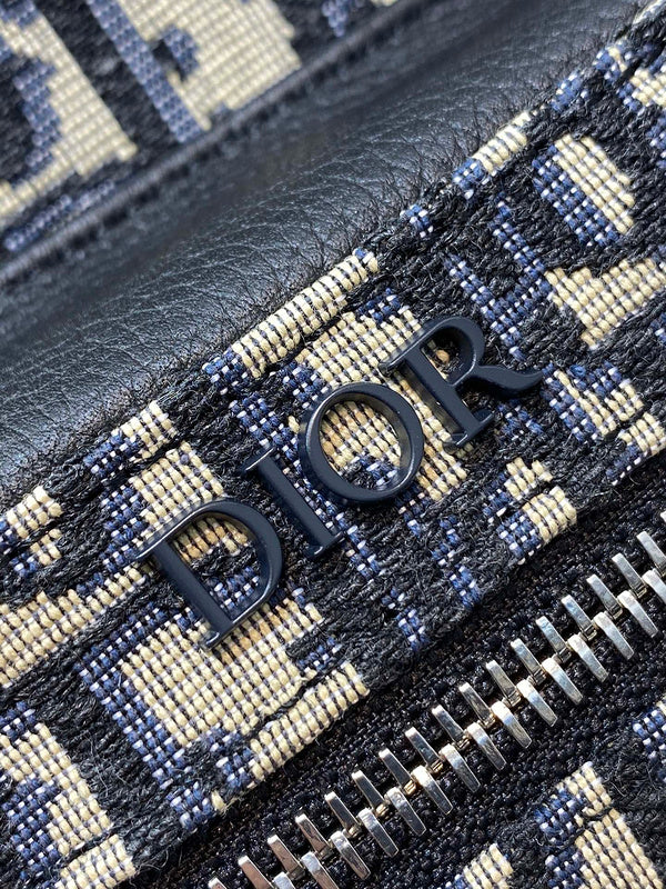 OZ - Dir Bags - 710