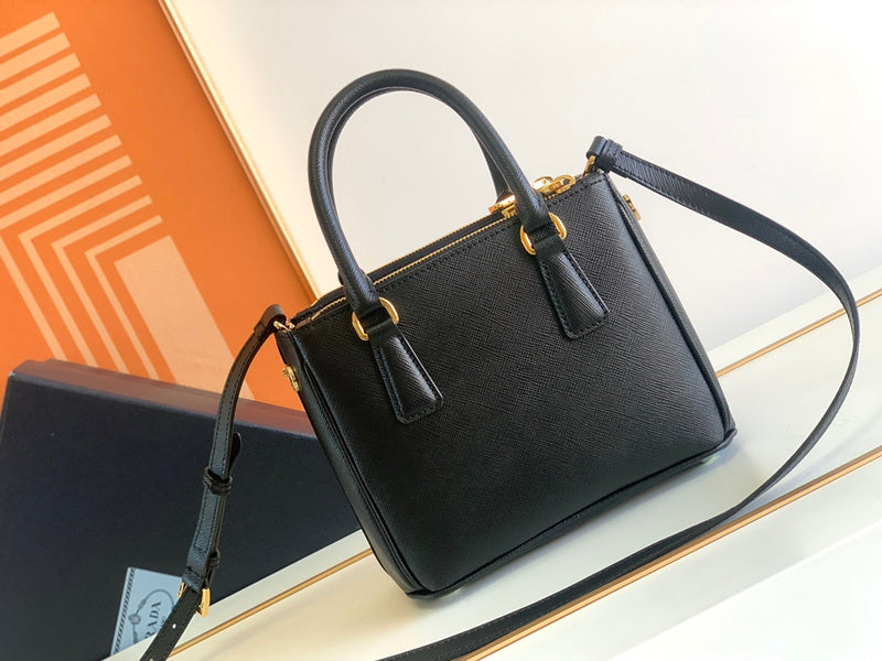 Oz - Fei Bags - 1082