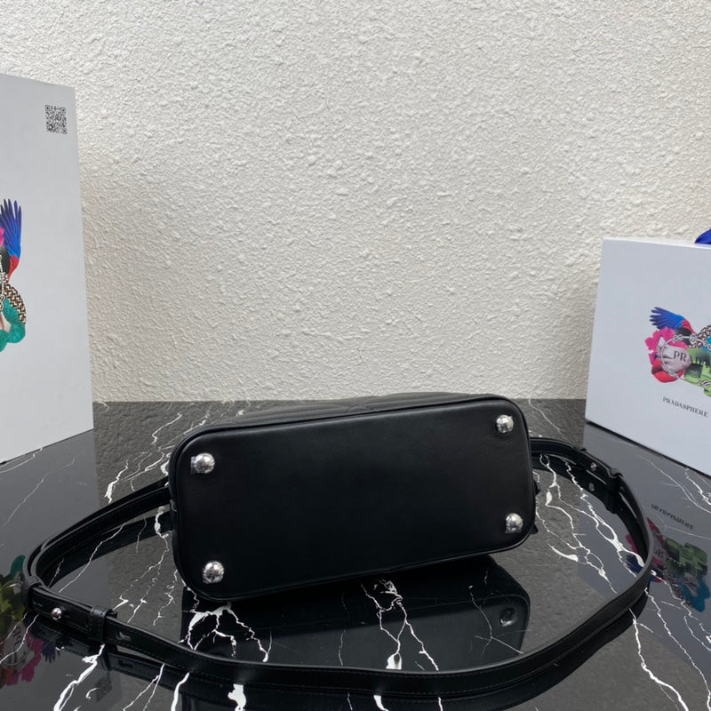 Oz - Fei Bags - 1836