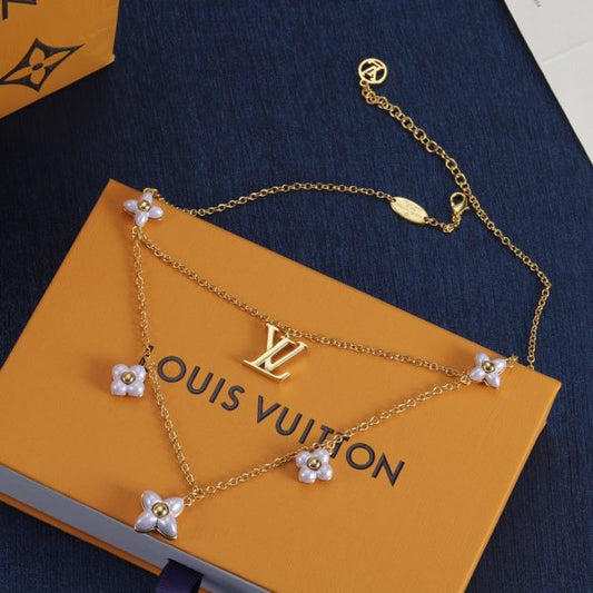 New Arrival LV Necklaces 002