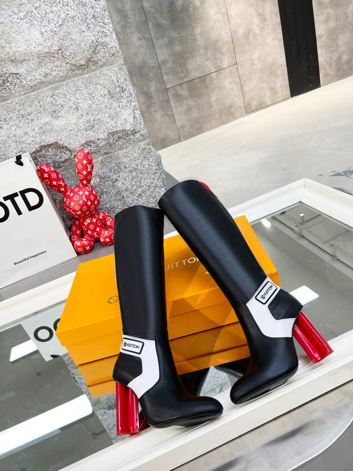 Luxury Shoes - LU-V - 503