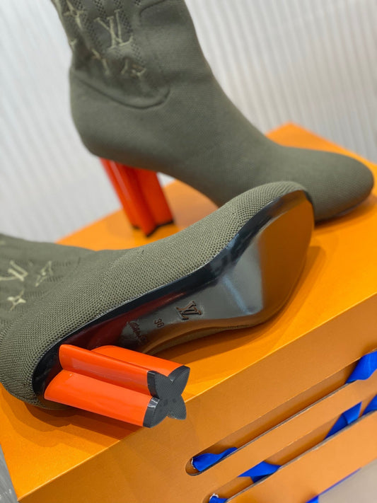 Luxury Shoes - LU-V - 1052