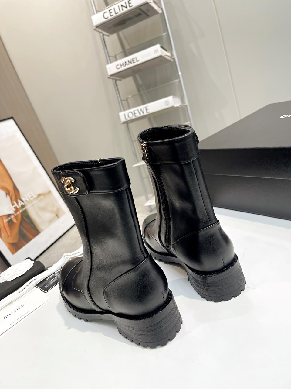 Luxury Shoes Sandals - CHL - 1372