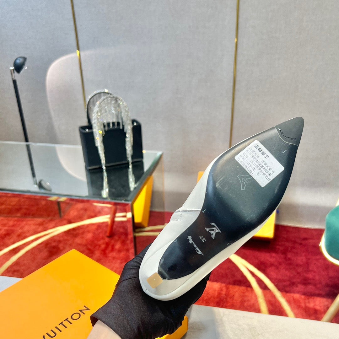 Luxury Shoes - LU-V - 486