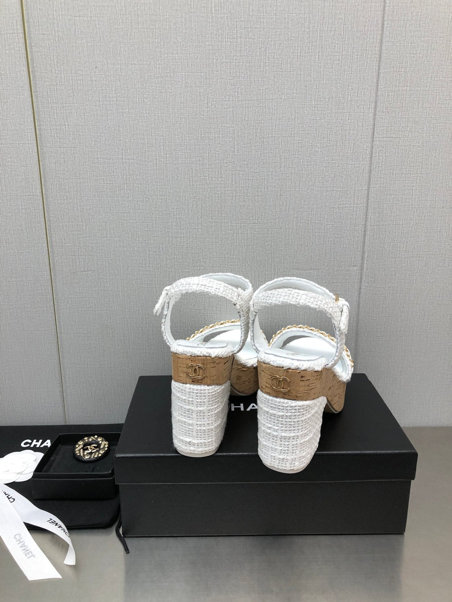 Luxury Shoes Sandals - CHL - 545