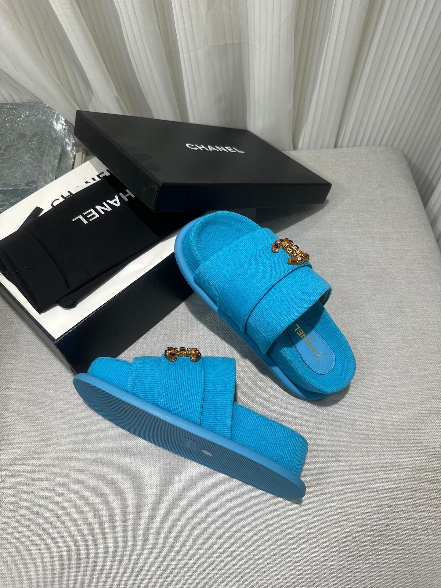 Luxury Shoes Sandals - CHL - 251