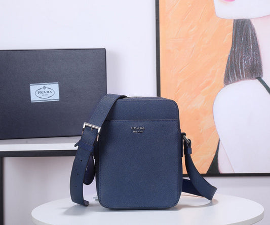 Oz - Fei Bags - 1700