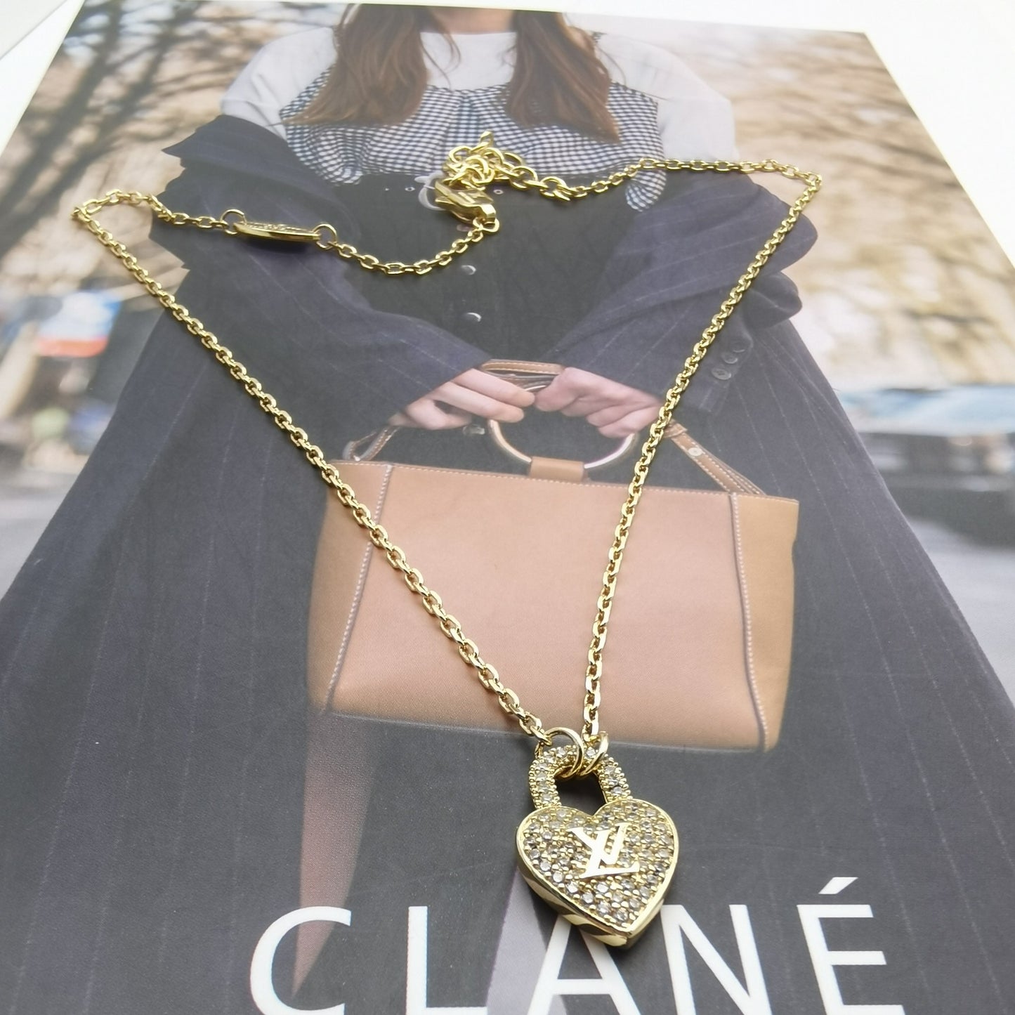 New Arrival LV Necklaces 060