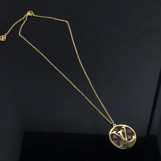 New Arrival LV Necklaces 085