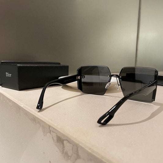 OZ - Dir Sunglasses - 102