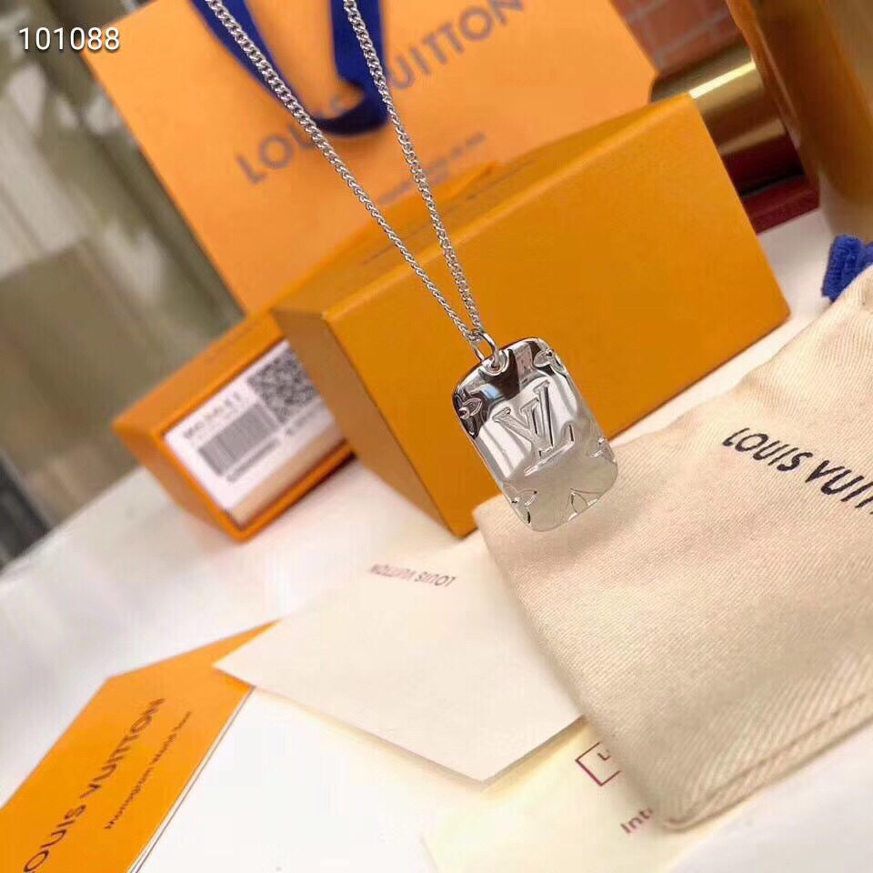 New Arrival LV Necklaces 011