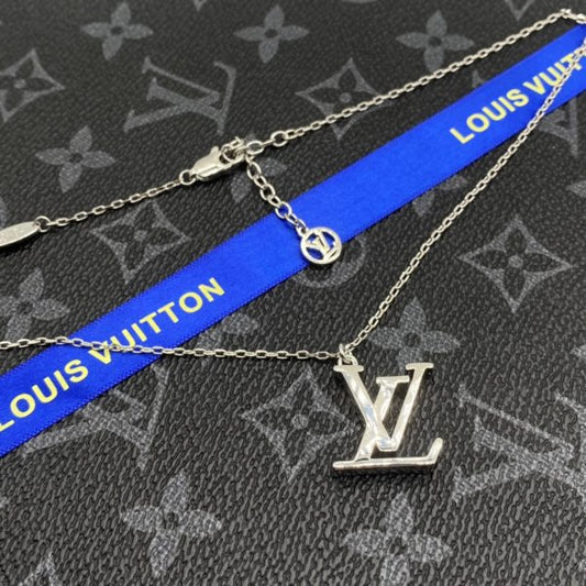 New Arrival LV Necklaces 063