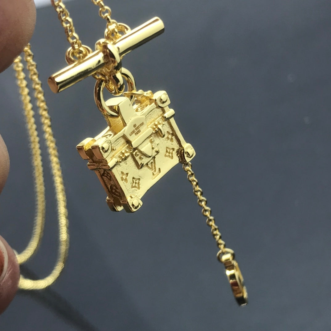 New Arrival LV Necklaces 069