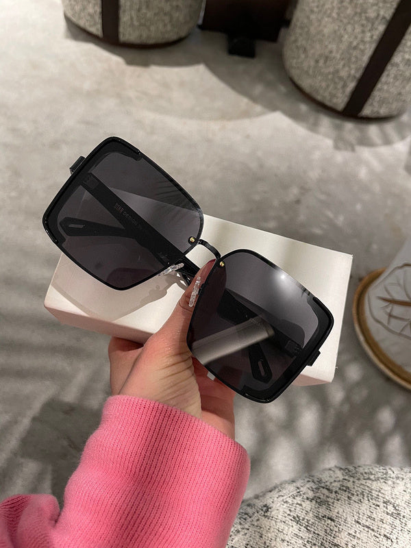 OZ - Dir Sunglasses - 124