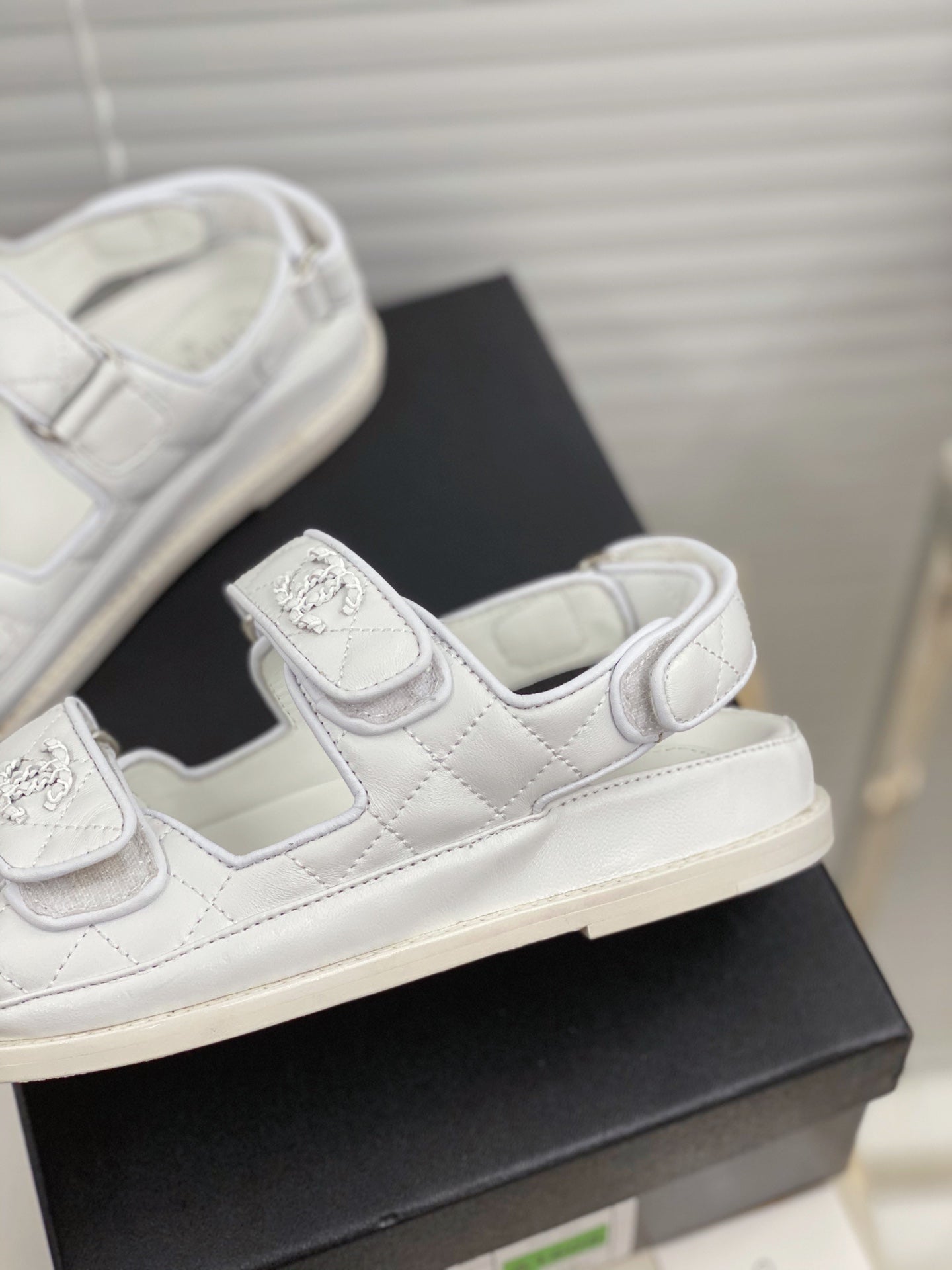 Luxury Shoes Sandals - CHL - 995