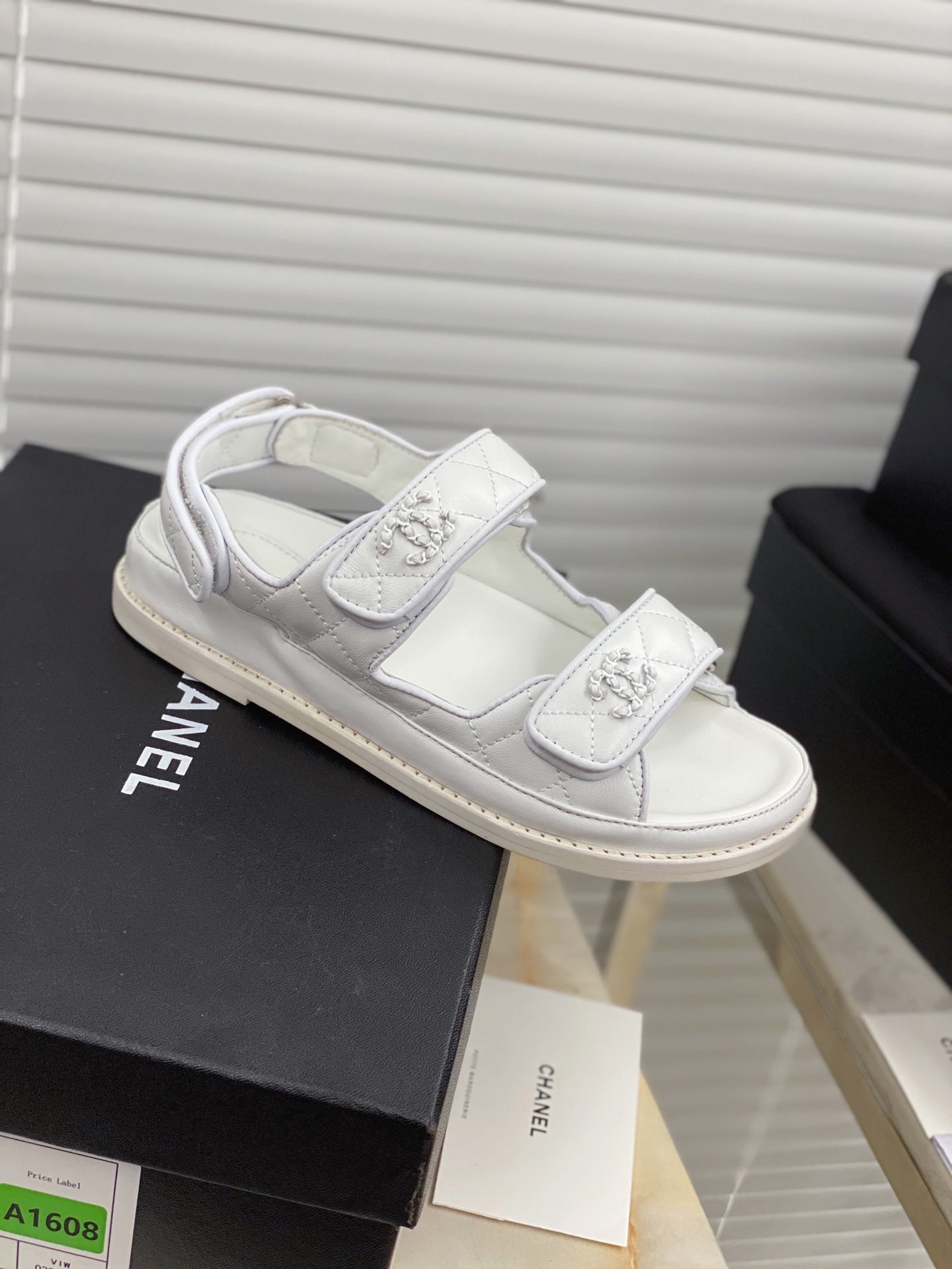 Luxury Shoes Sandals - CHL - 995