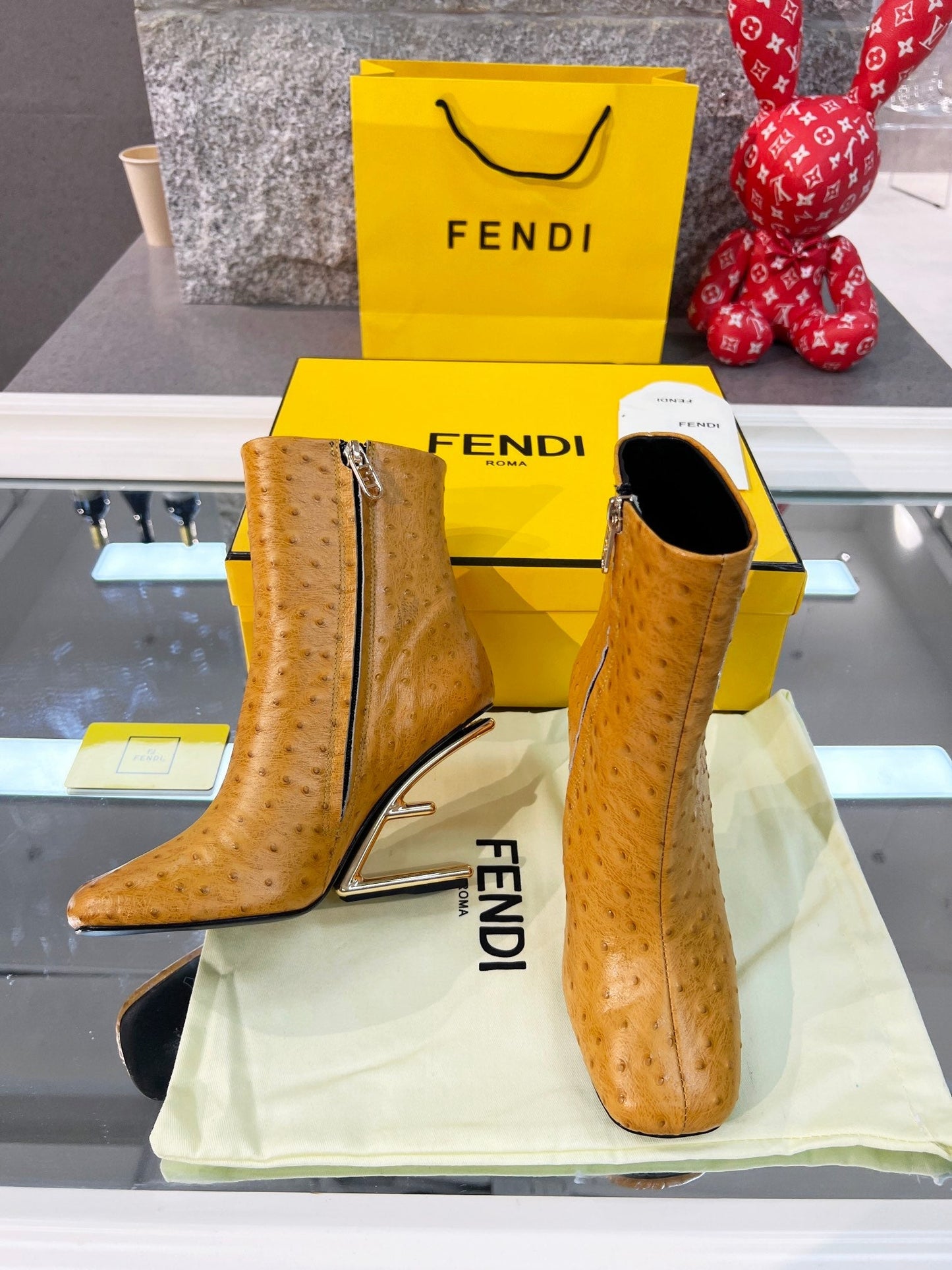 Luxury Shoes - FED - 707