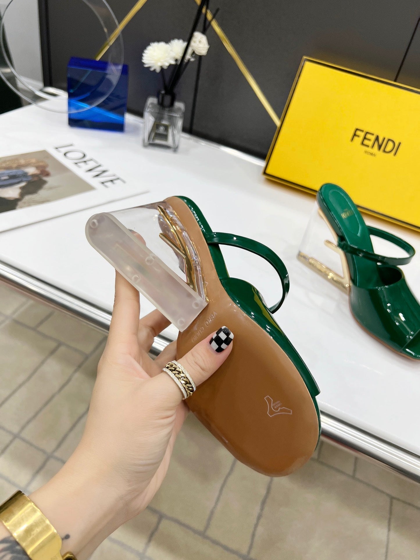 Luxury Shoes - FED - 684