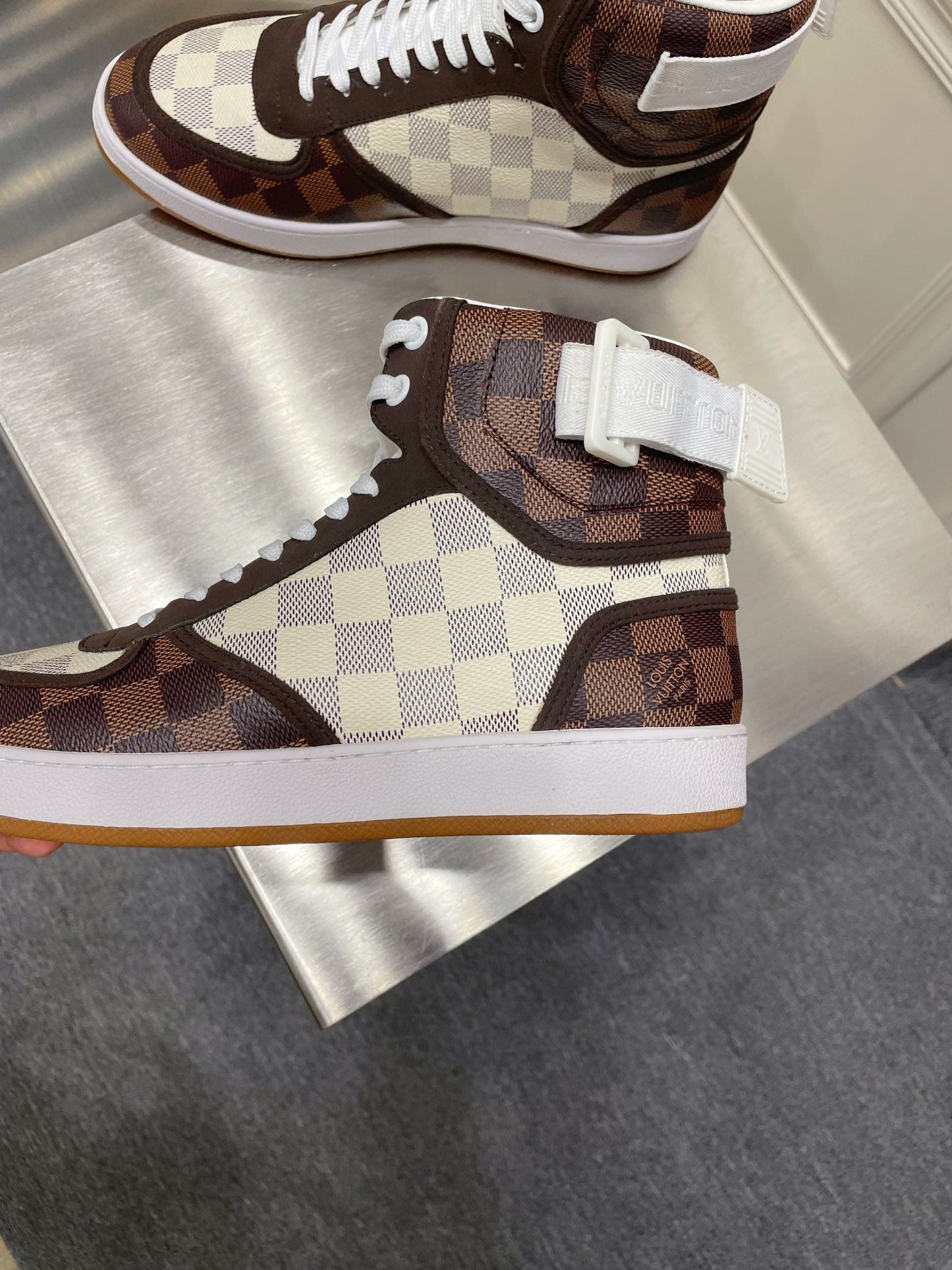 Luxury Shoes - LU-V - 1150