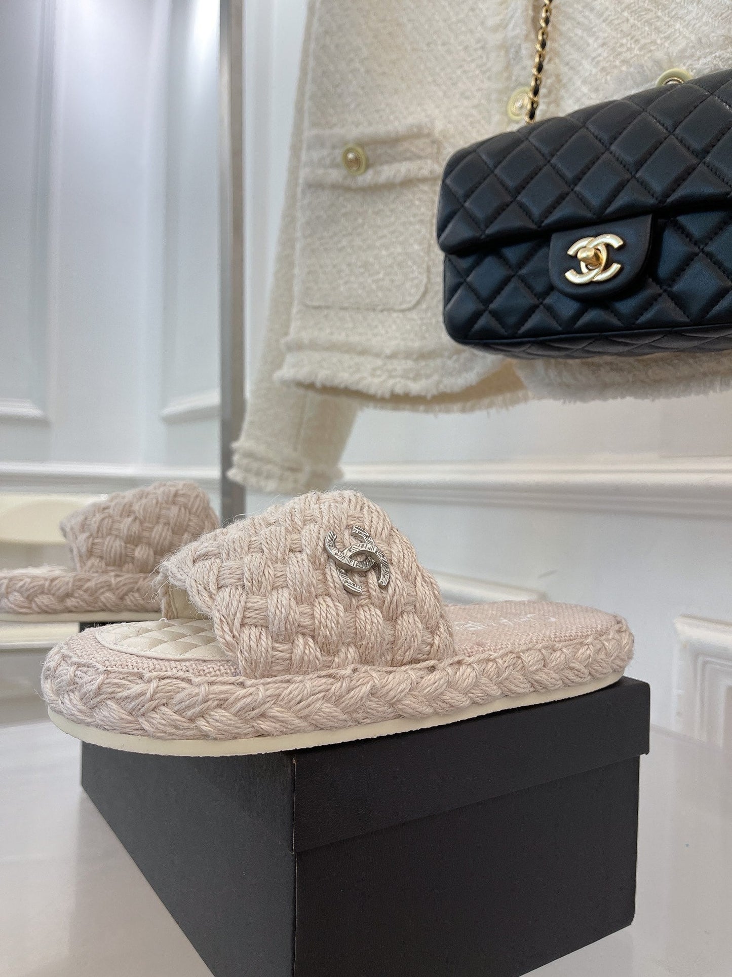 Luxury Shoes Sandals - CHL - 324