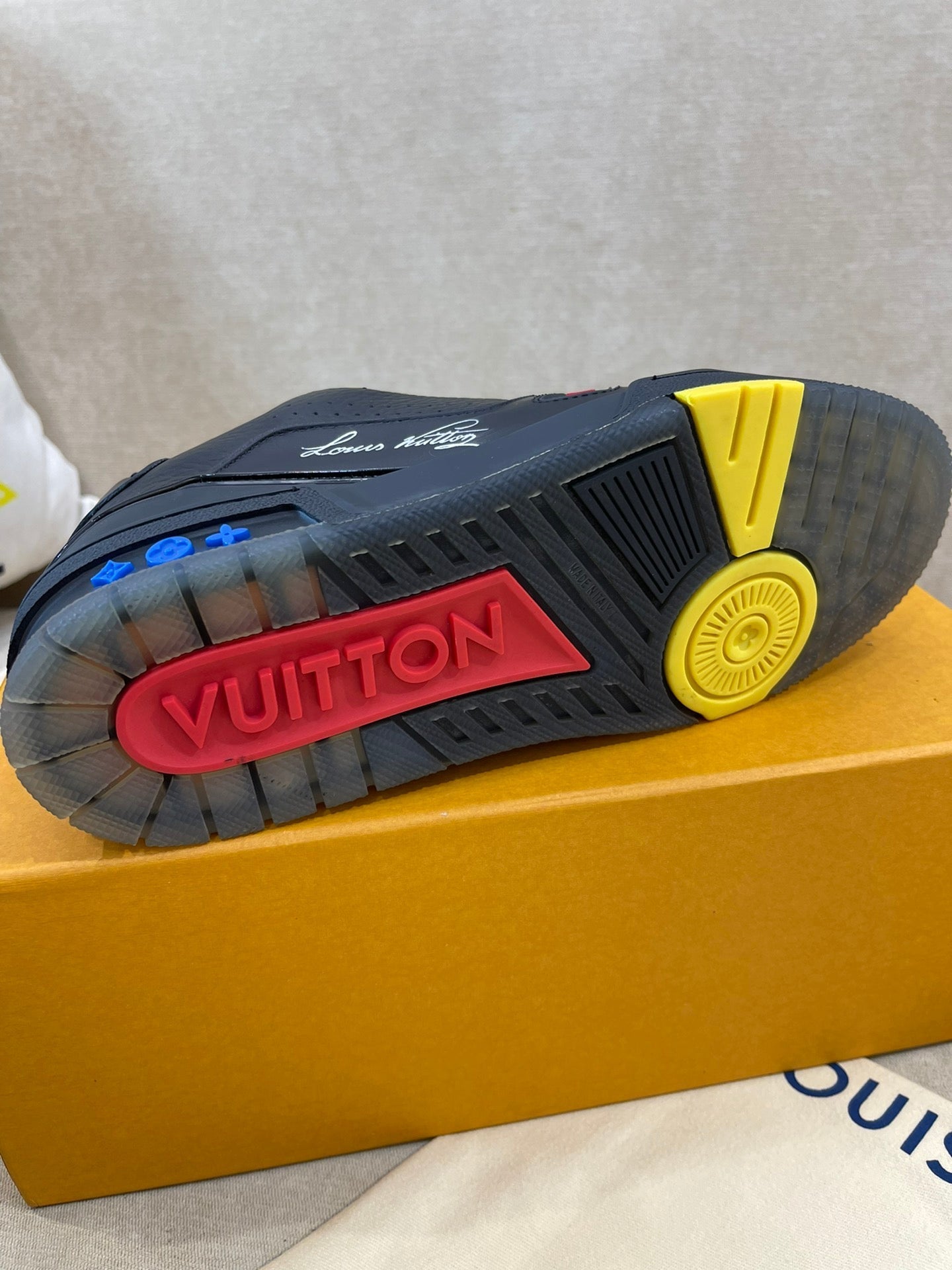 Luxury Shoes - LU-V - 394