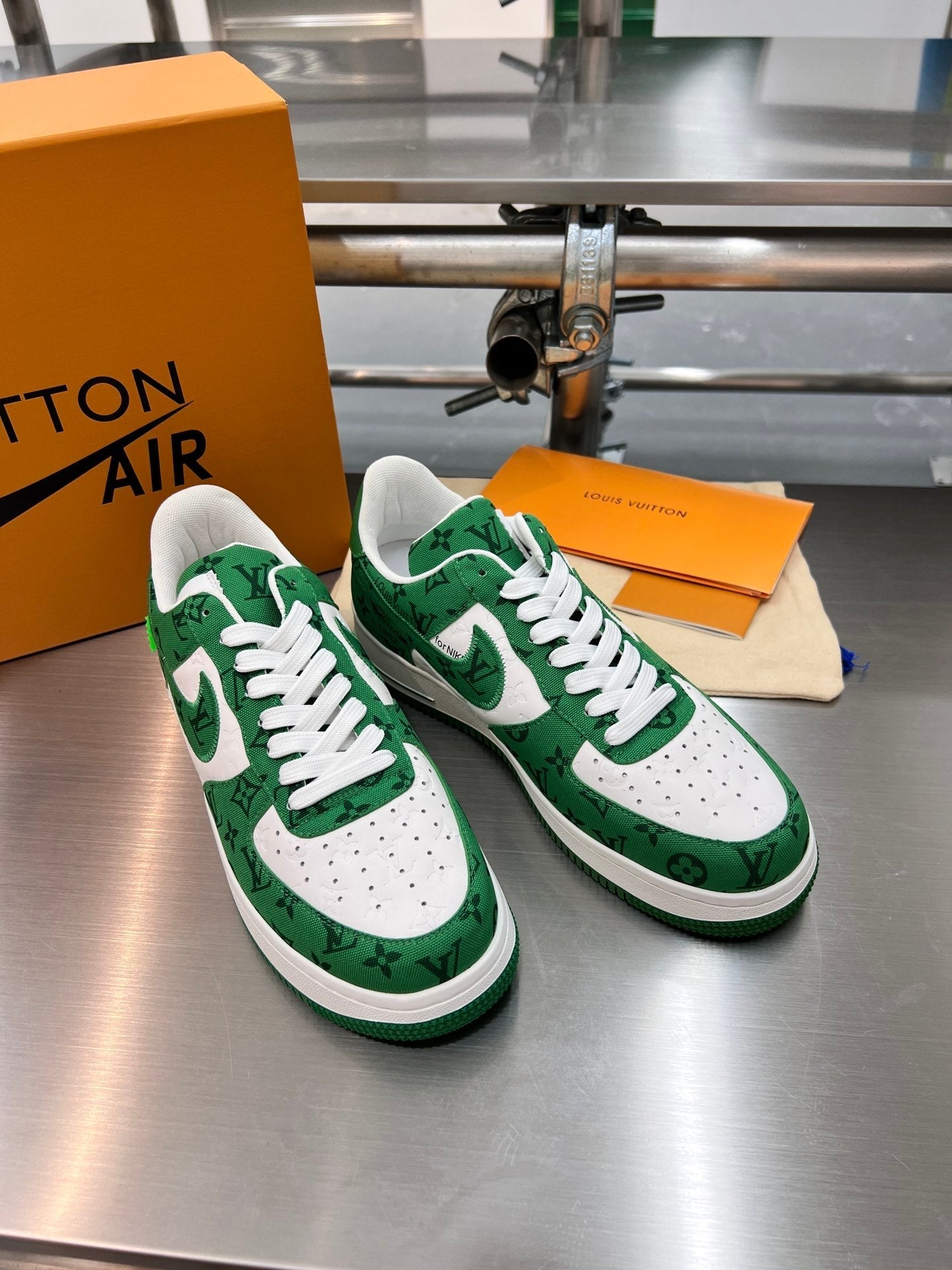 Luxury Shoes - LU-V - 1113