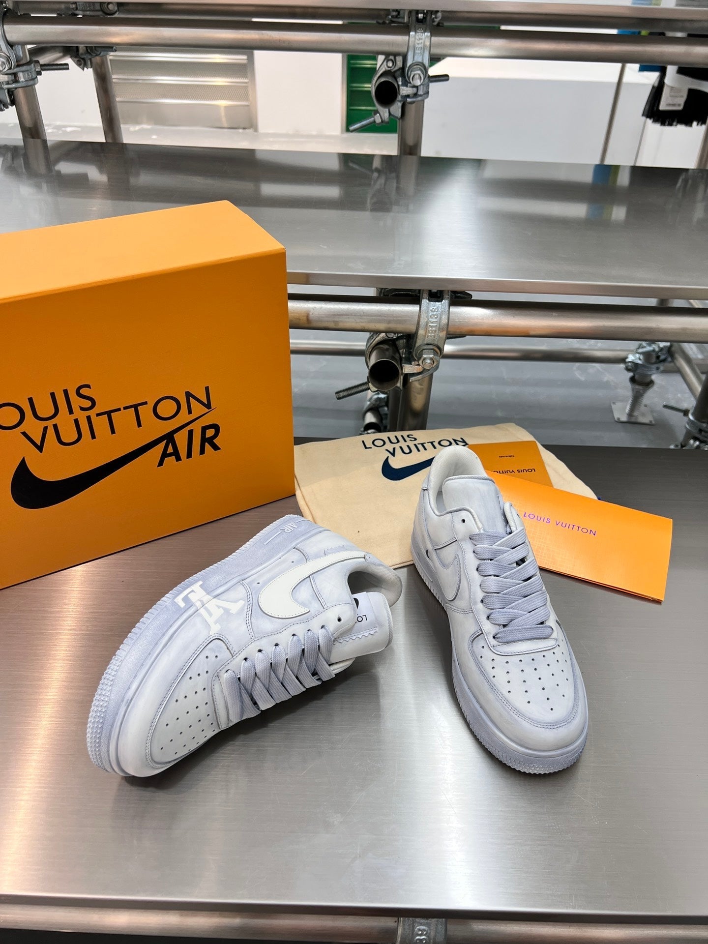 Luxury Shoes - LU-V - 1111