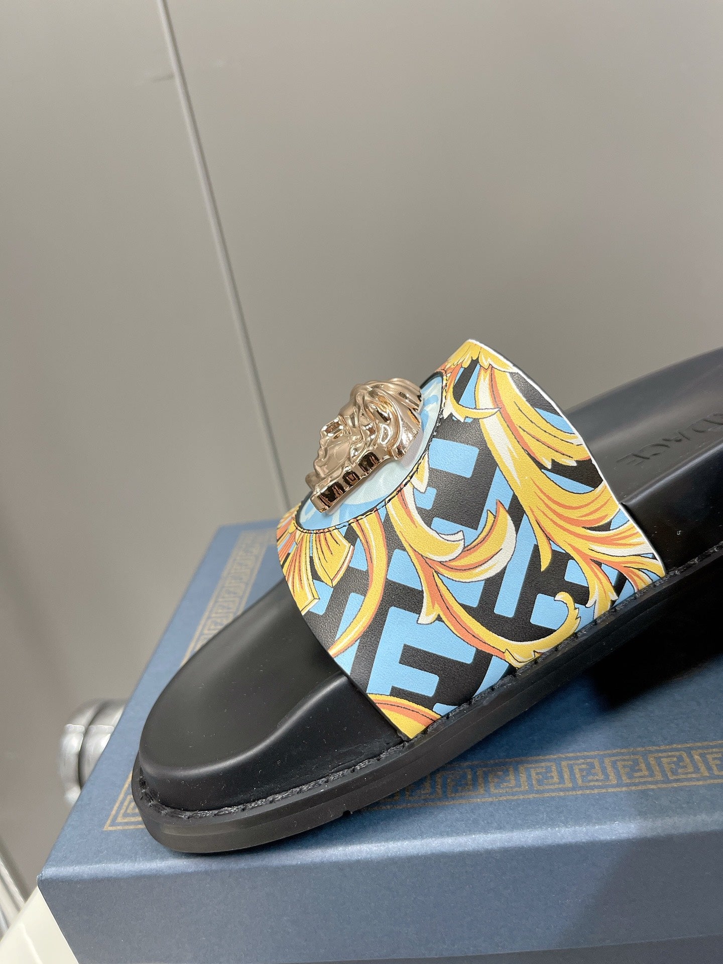 Luxury Shoes - FED - 513