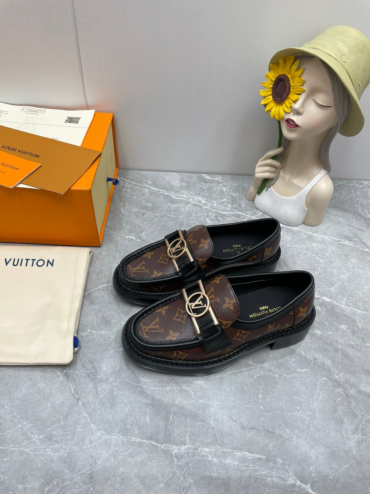 Luxury Shoes - LU-V - 1078