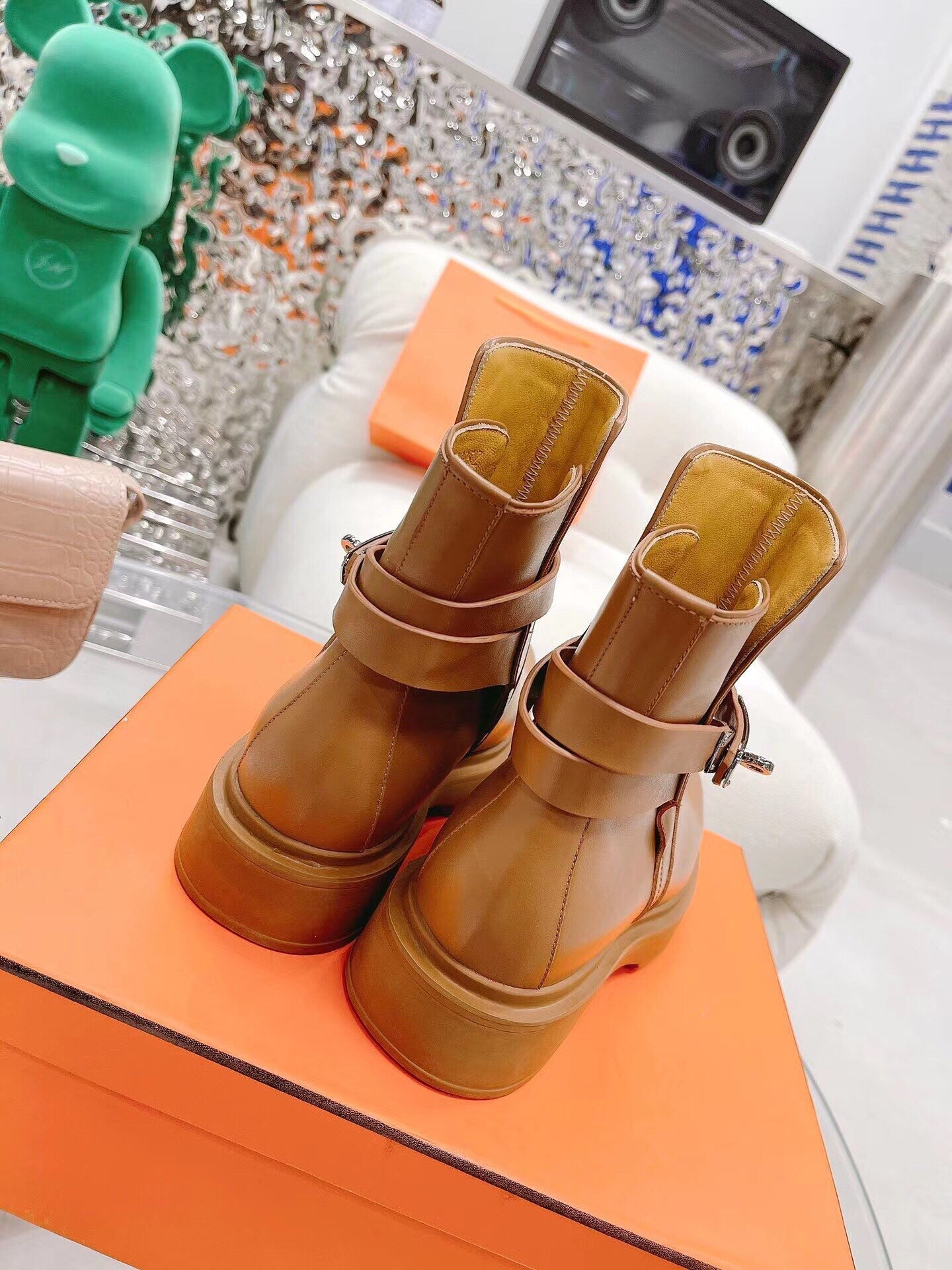 Luxury Shoes - HMS - 670