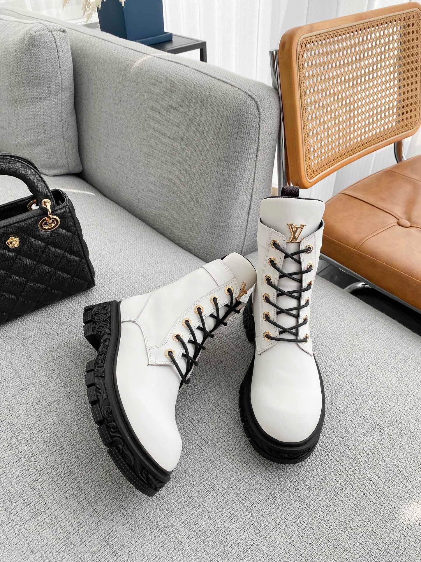 Luxury Shoes - LU-V - 614