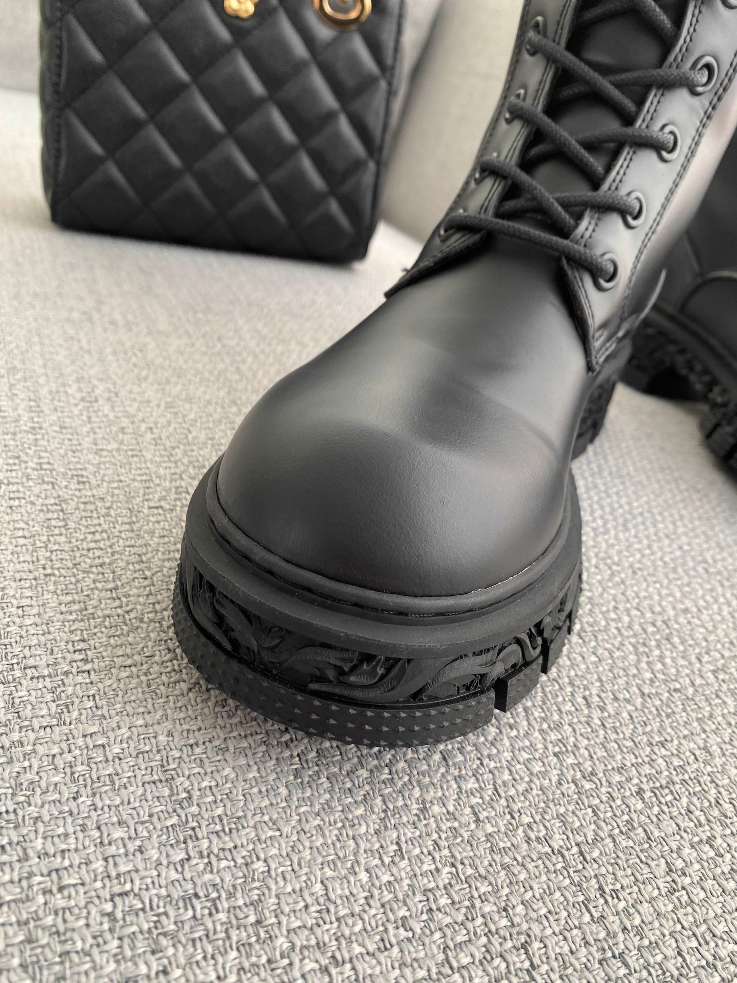 Luxury Shoes - LU-V - 615