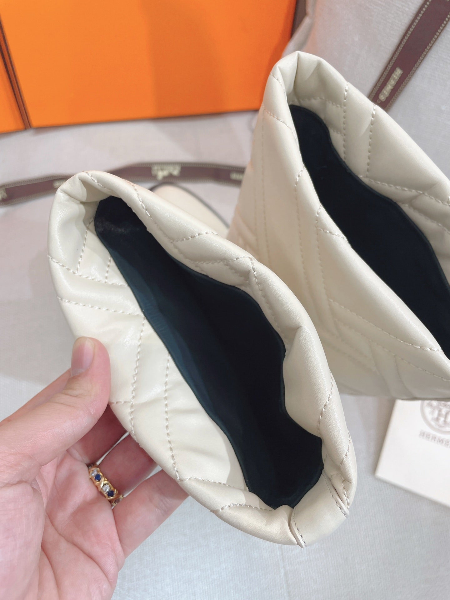 Luxury Shoes - HMS - 571