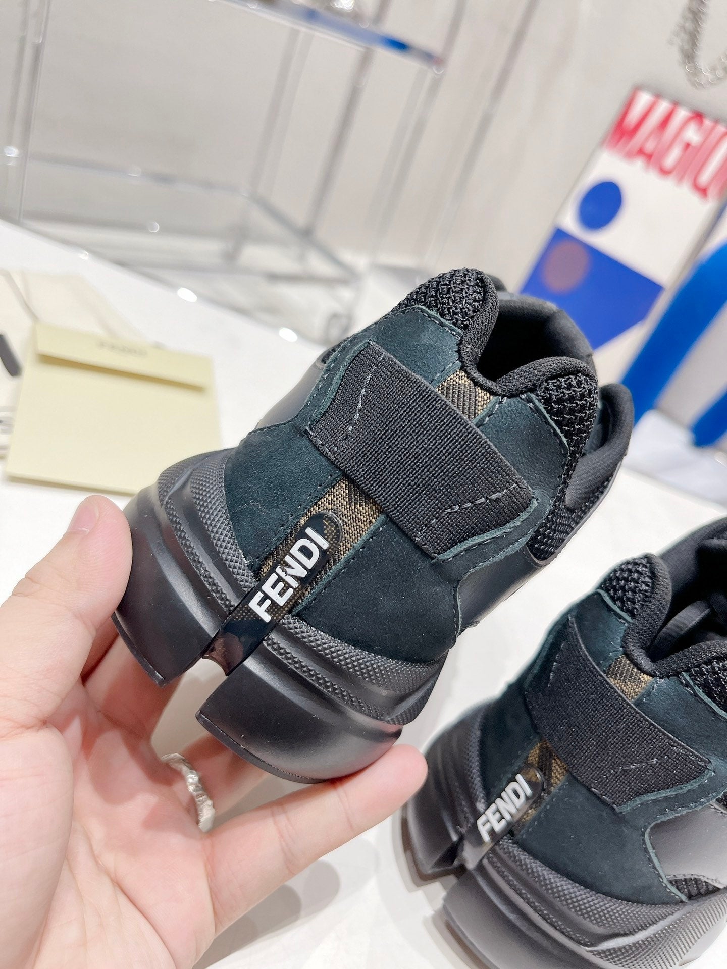 Luxury Shoes - FED - 261