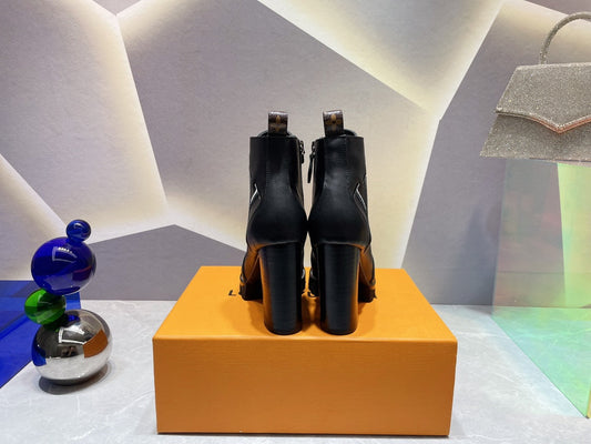 Luxury Shoes - LU-V - 606