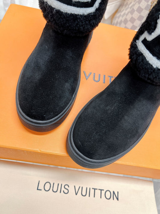 Luxury Shoes - LU-V - 472