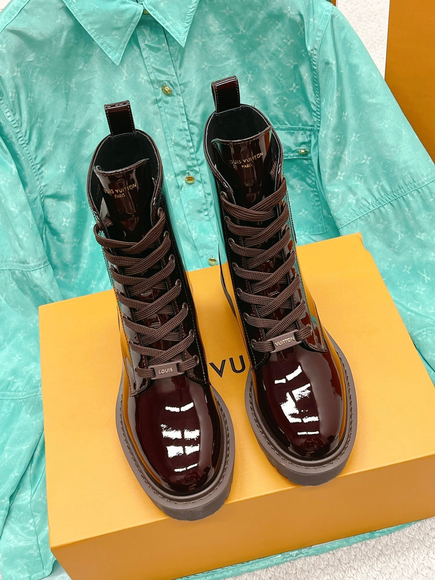 Luxury Shoes - LU-V - 480